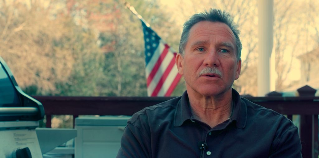 Memories From Ground Zero documentary exploring the September 11 attacks through the memories of FDNY firefighter Brad Hores and CBS journalist Tom Flynn.